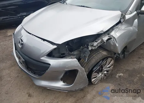 2013 Mazda Mazda3 I Sv z USA, uszkodzony, nr VIN JM1BL1TG9D1843810